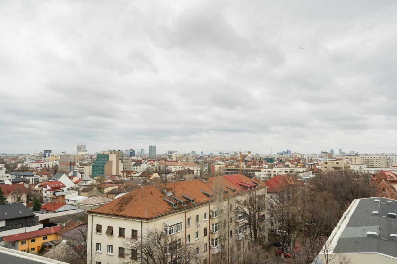 Jungle Escape - Luxe 1-Br Haven In Bucharest Apartment Exterior photo
